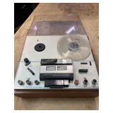 Uher 24 Special RTR Tape Deck, powers up