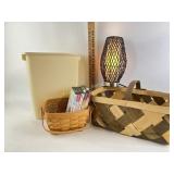 Longaberger basket with plastic liner, unmarked