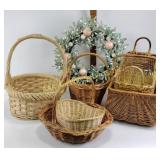 Baskets of different shapes and sizes x6, wreath