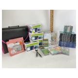 Expand pocket file folder w broken clasp, books