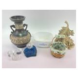 Small longaberger basket with plastic and fabric