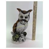Musical owl figurine