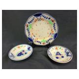 Gaudy Dutch plate X1 and small bowls x2