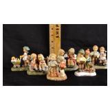 Studio Hummels in box set of 6