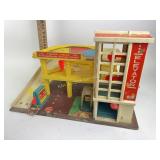 Fisher-Price racetrack in decent condition