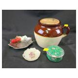 Two tone crock with wooden lid, takahashi etude