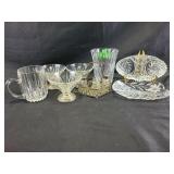 Clear glass salt and pepper shakers, pickle