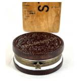 Midwest of Cannon Falls porcelain Oreo trinket