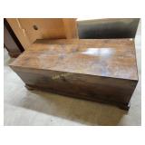 Wood chest , some scratches,48 x 22 x 18