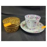 Antique SE Asian gilt lacquer box, mid-19th