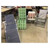 Folding outdoor chairs x5 - 2 lounge and 3 chairs