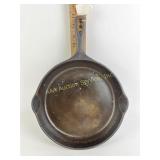 Victor #7 cast iron skillet