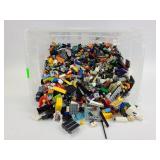 Variety of legos, unknown quantity