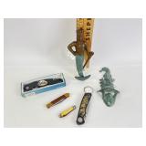 Pocket knives, King Triton towel hook, seahorse