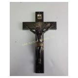 Metal crucifix