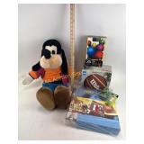 Plush Goofy, High School Musical pillow and wall