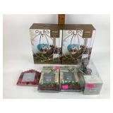 Pier 1 imports Christmas bottle stopper.  Gold