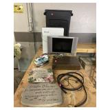 Rubber me, slim Jim commercial trashcan. Empty