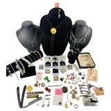 Antique Oxford straight razor nude woman has