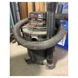 Wet, dry vac, Sears craftsman with attachments