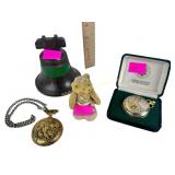 majestron  gold tone ornately detailed pocket