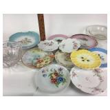Assorted small to medium size porcelain plates,