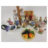 Hen teapot good condition, several figurines good