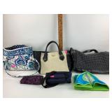 31 Black and greyhounds tooth shoulder bag. Vera