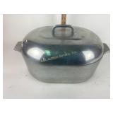 Aluminum roasting tin/potluck.