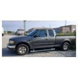 2002 Ford F150 xlt. Vin number 1FTRX17212NB58031.