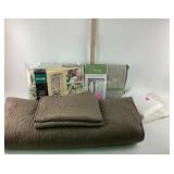 Madison ParkKing sized quilted bed topper brown