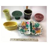 Hull dark green planter with light rim, hull