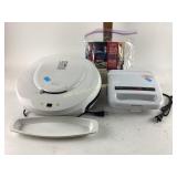 Betty Crocker waffle baker.  George Foreman