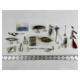 Wooden 2 3/4 inch glass creek chub wiggler