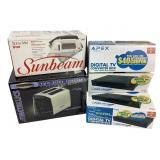 Sunbeam Spray Mist iron NIB, Kitchen Selectives 2