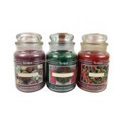 Yankee candles 22 ounce scents Christmas wreath,