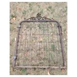 Decorative wire gate with accents, 44Hx34W, rusty