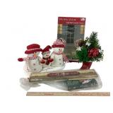 Christmas decorations includes bow maker, green