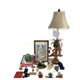 Jeweled pineapple electric lamp  - powers on.