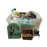 Wall basket, nautical fish decor, ceramic welcome