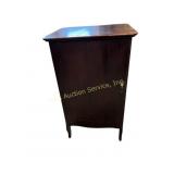 Record cabinet - 32ï¿½H x 19.75ï¿½W x 15.5ï¿½D