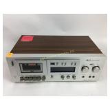 Akai GX ï¿½ M30, cassette deck, powers up.