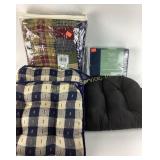 Twin quilt, signature collection twin sheet