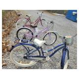 Schwinn Amherst bike with basket, Huffy Sienna,