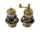 Salt and pepper grinder, made in Italy.