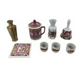 Japanese Sake Set Porcelain (3 cups), Famille