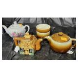 Teapots x3