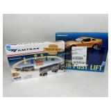 Amtrack wooden train set. Model 4 post lift 1/18