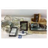 MCM Cosmopolitan automatic food warmer gently