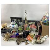 Biscotti jar, platers, scrub pad holders, Sony